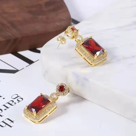 ♦️SALE♦️Luxury Red Cubic Zirconia Sets - Picture 6 of 16